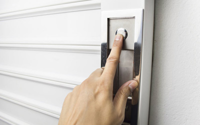 3 Reasons To Install Keyless Garage Door Openers